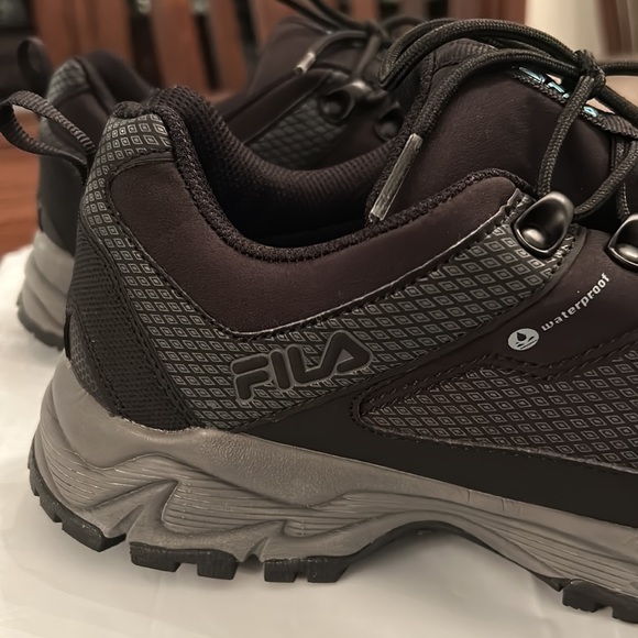 Fila Womens Hiking shoes - Picture 2 of 5